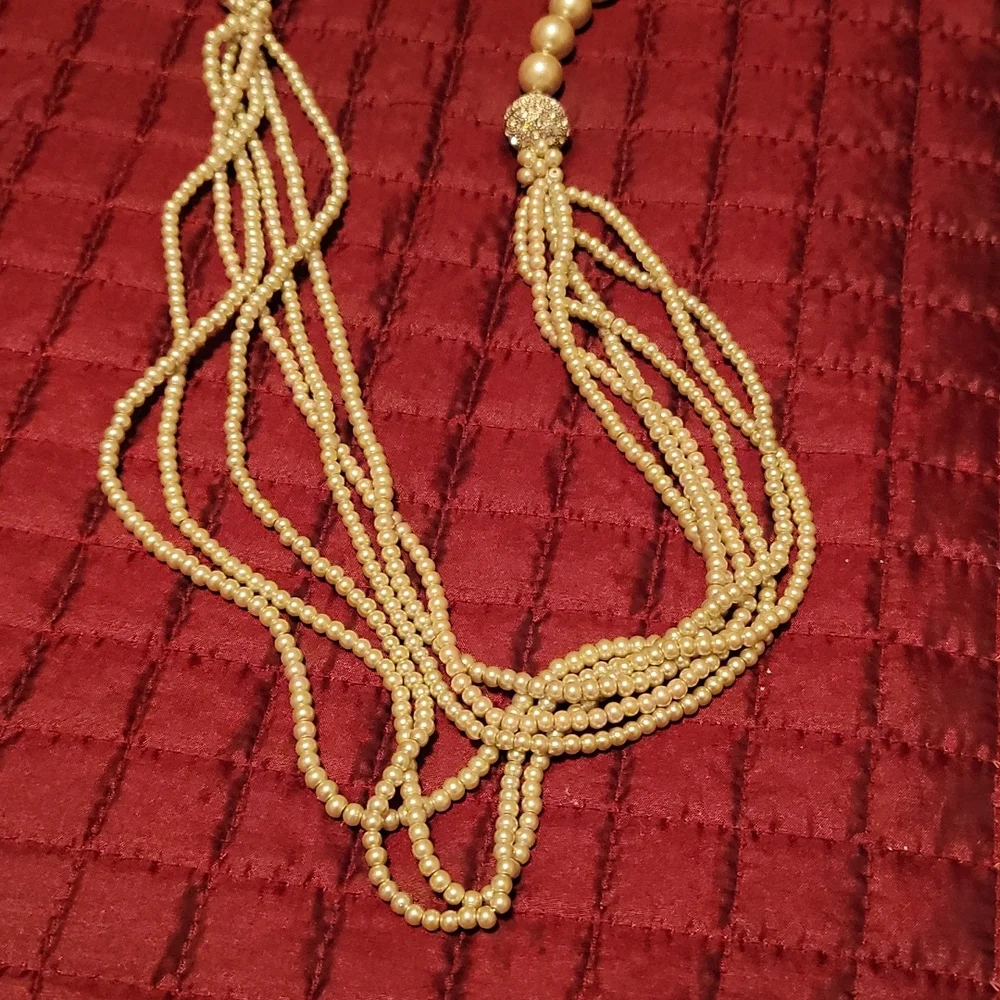 Statement pearl necklace NWOT - Picture 4 of 5